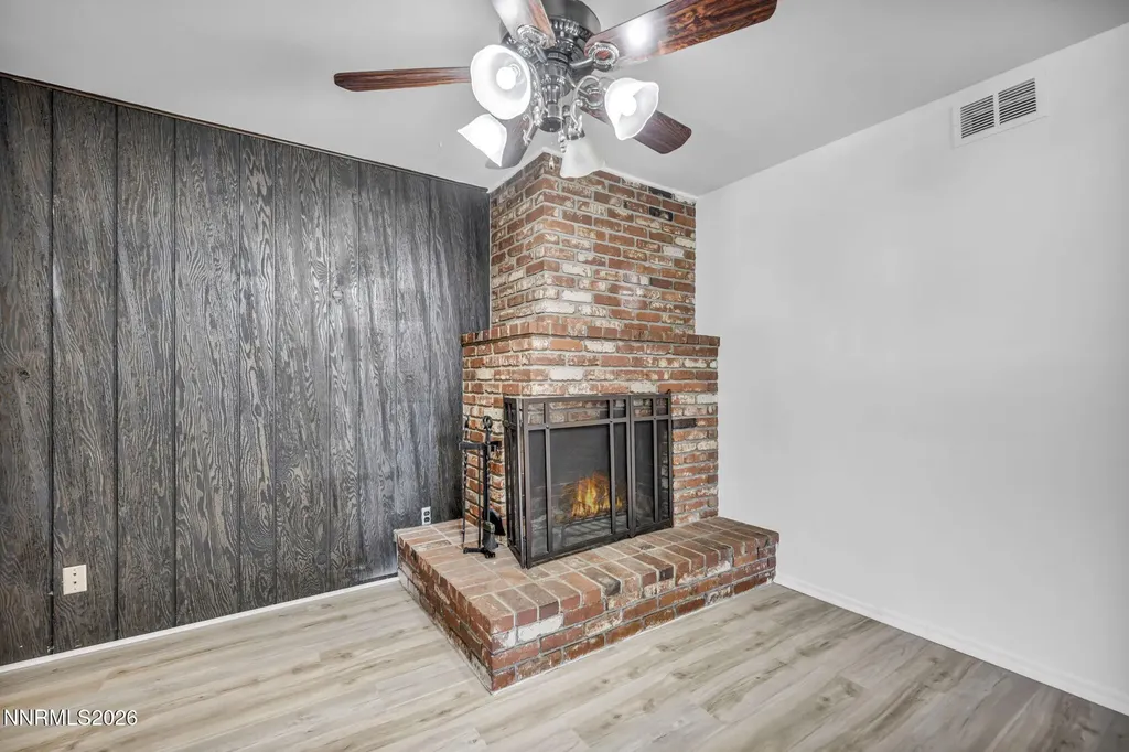 1460 Upton Sparks NV 89431