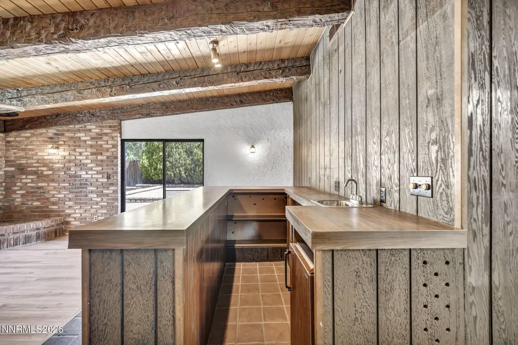1460 Upton Sparks NV 89431
