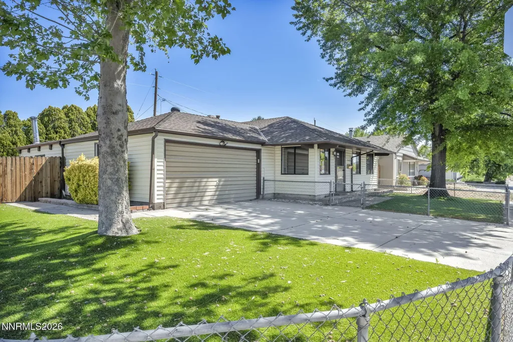 1460 Upton Sparks NV 89431