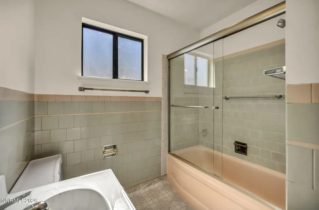 1460 Upton Sparks NV 89431
