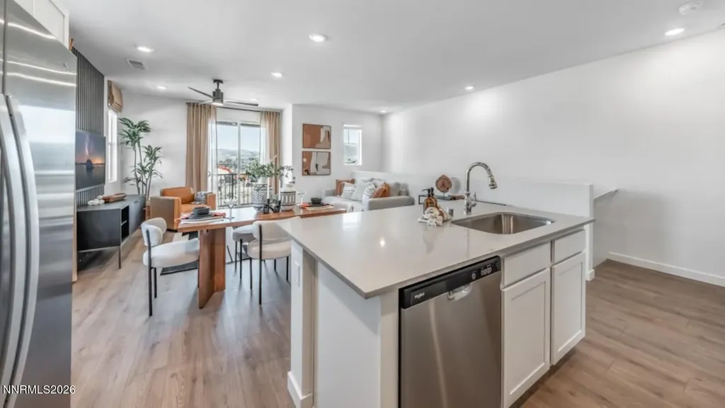 832 West End Carson City NV 89701