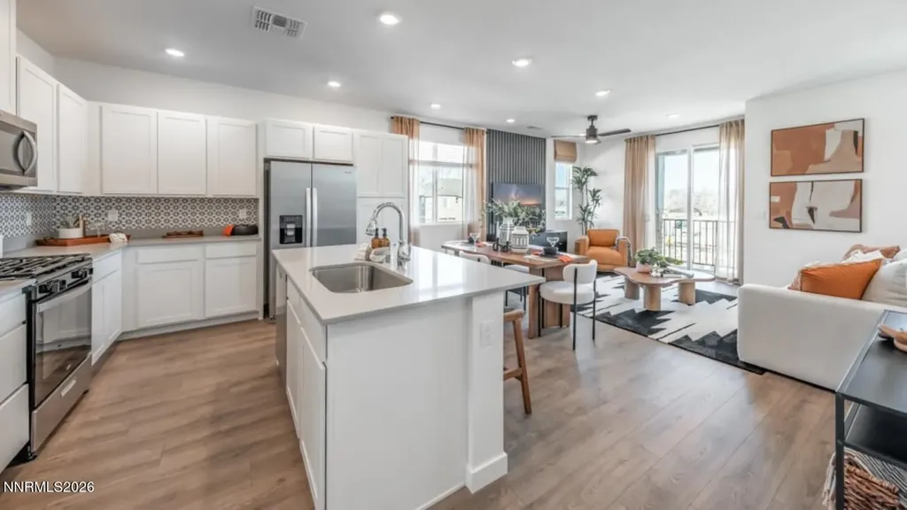 832 West End Carson City NV 89701