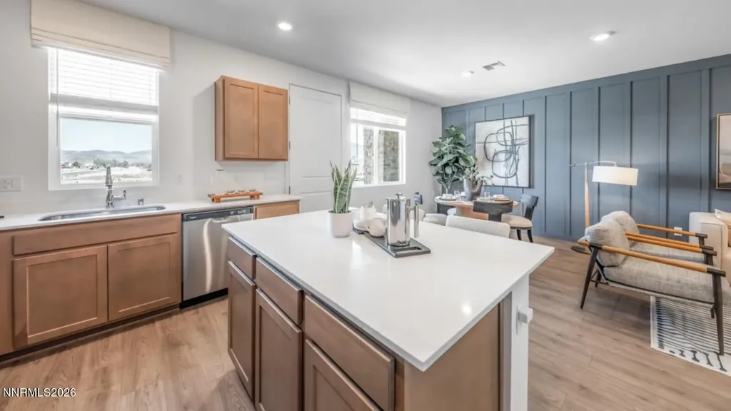 844 West End Carson City NV 89701
