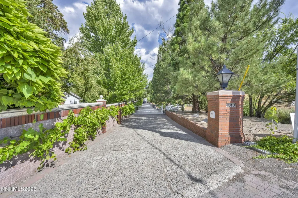 4010 Canyon Reno NV 89519