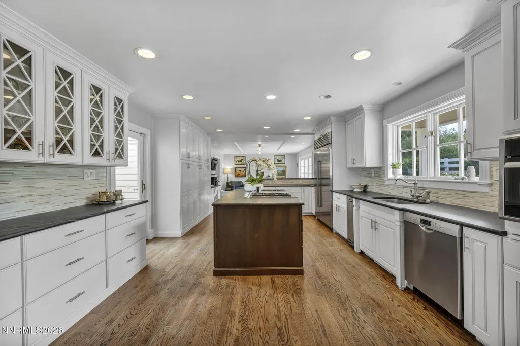 4010 Canyon Reno NV 89519