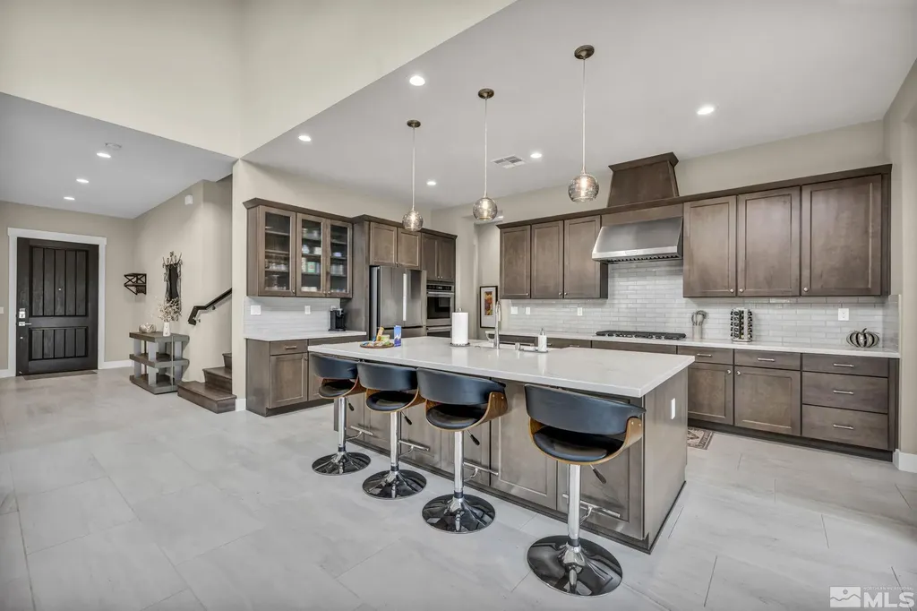 619 Camargue Reno NV 89511