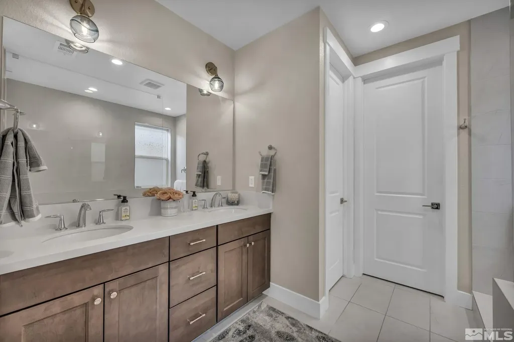 619 Camargue Reno NV 89511