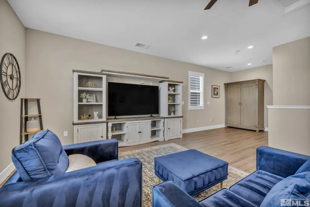 619 Camargue Reno NV 89511