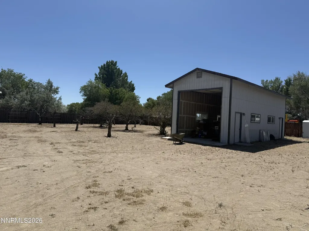 957 Ronald Fallon NV 89406