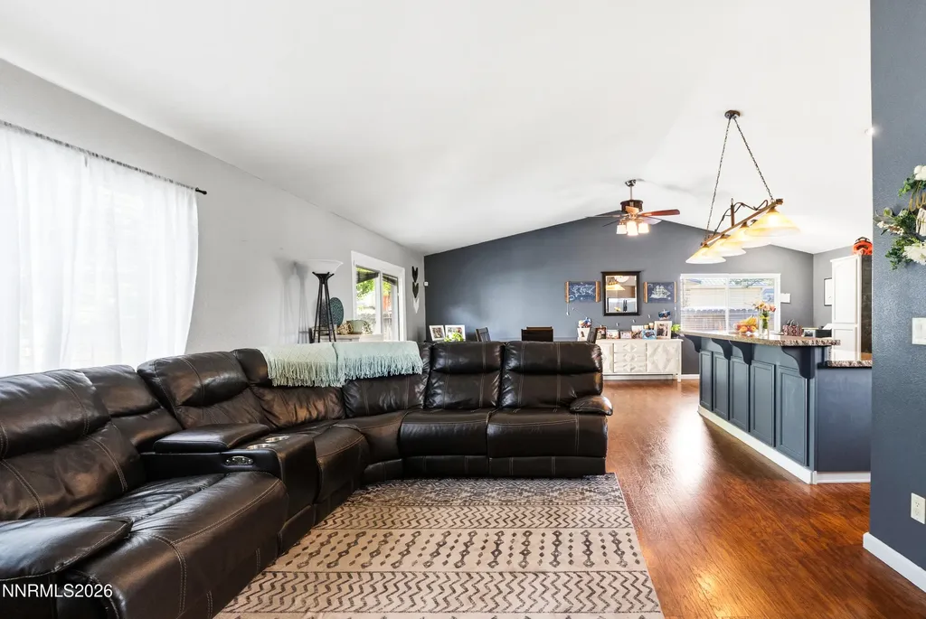3239 Marla Winnemucca NV 89445