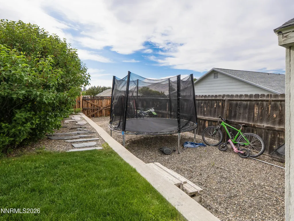 3239 Marla Winnemucca NV 89445