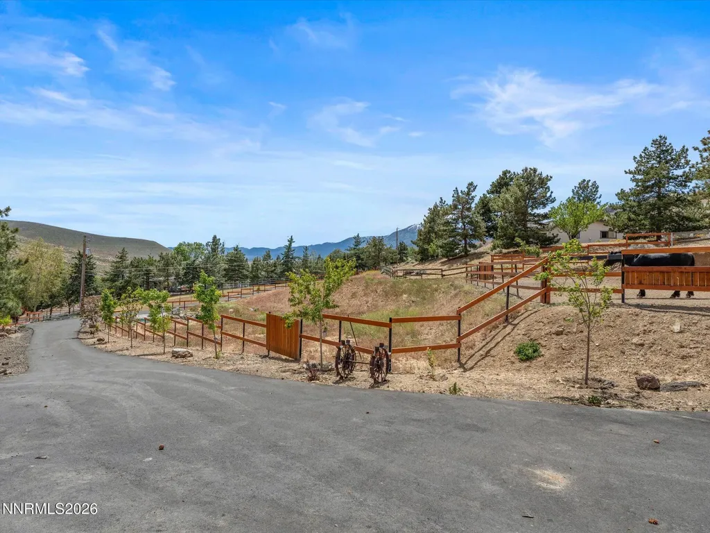 20449 Temelec Reno NV 89521
