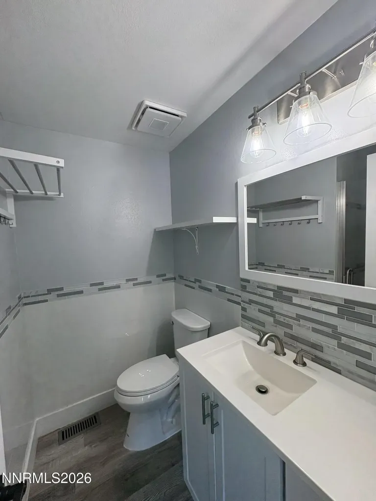 1501 E. Long Carson City NV 89706