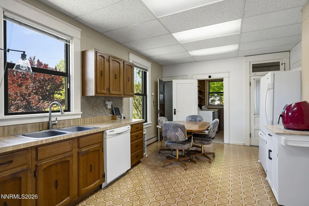 1604 6th Minden NV 89423