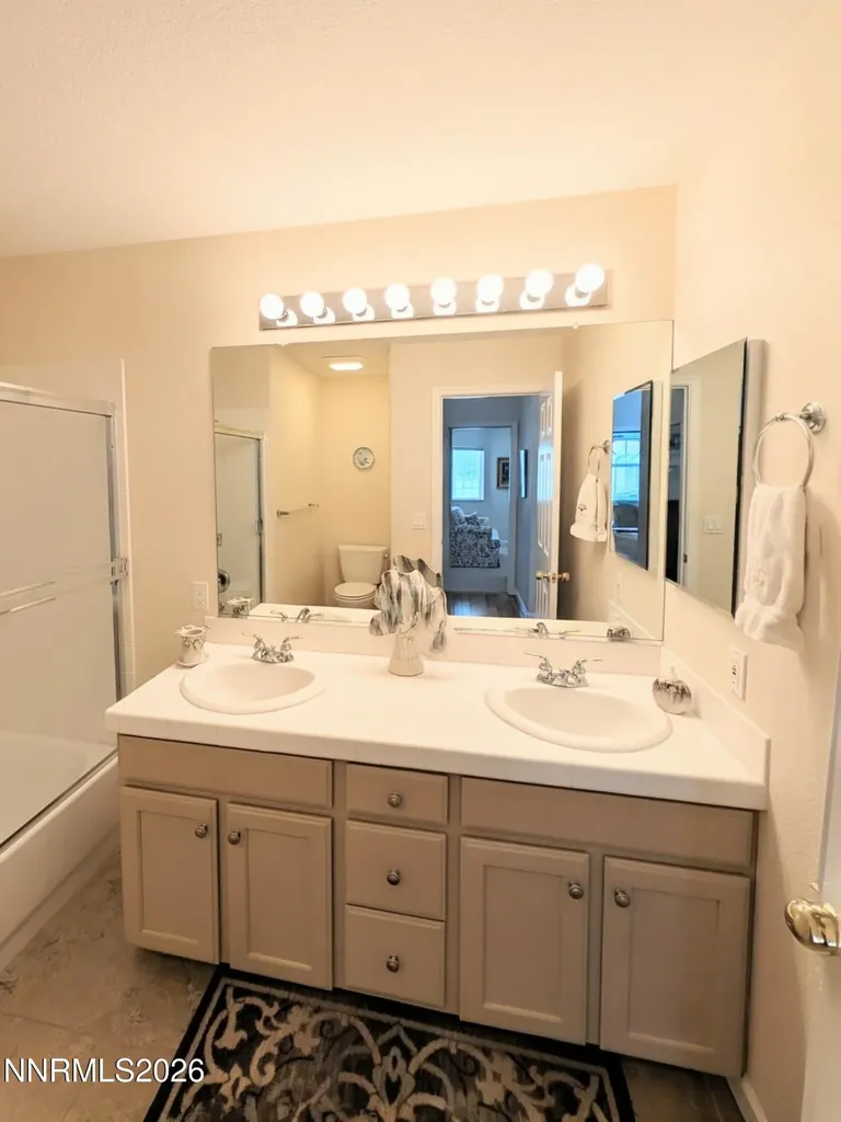 4675 Desert Hills Sparks NV 89436