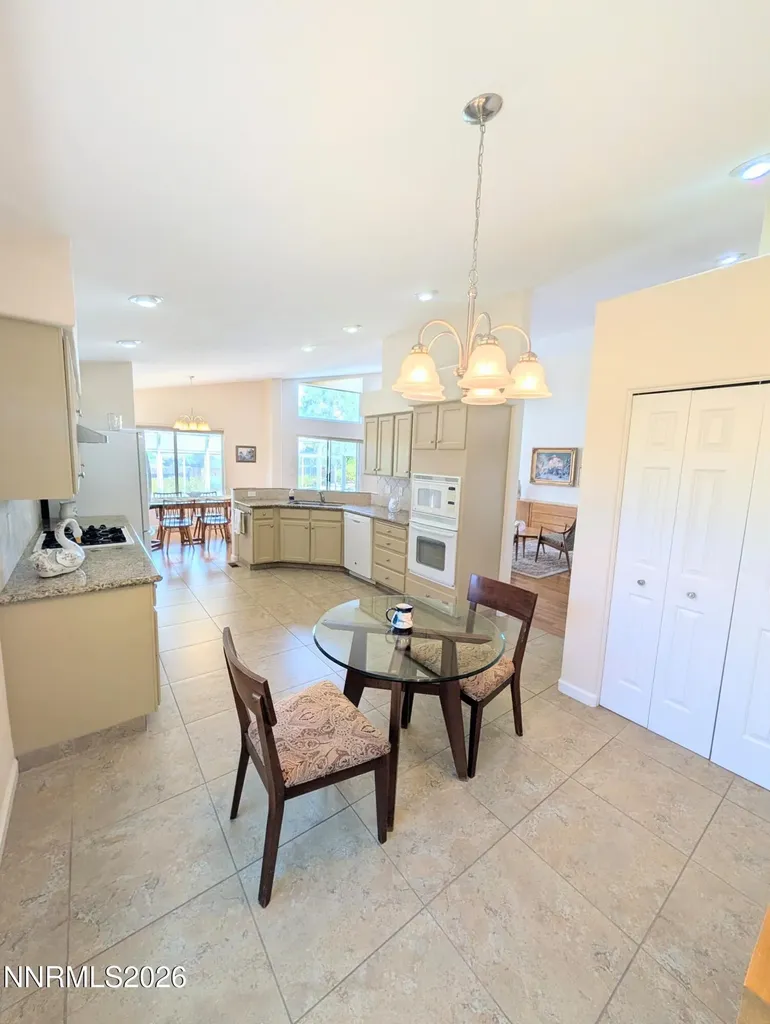 4675 Desert Hills Sparks NV 89436