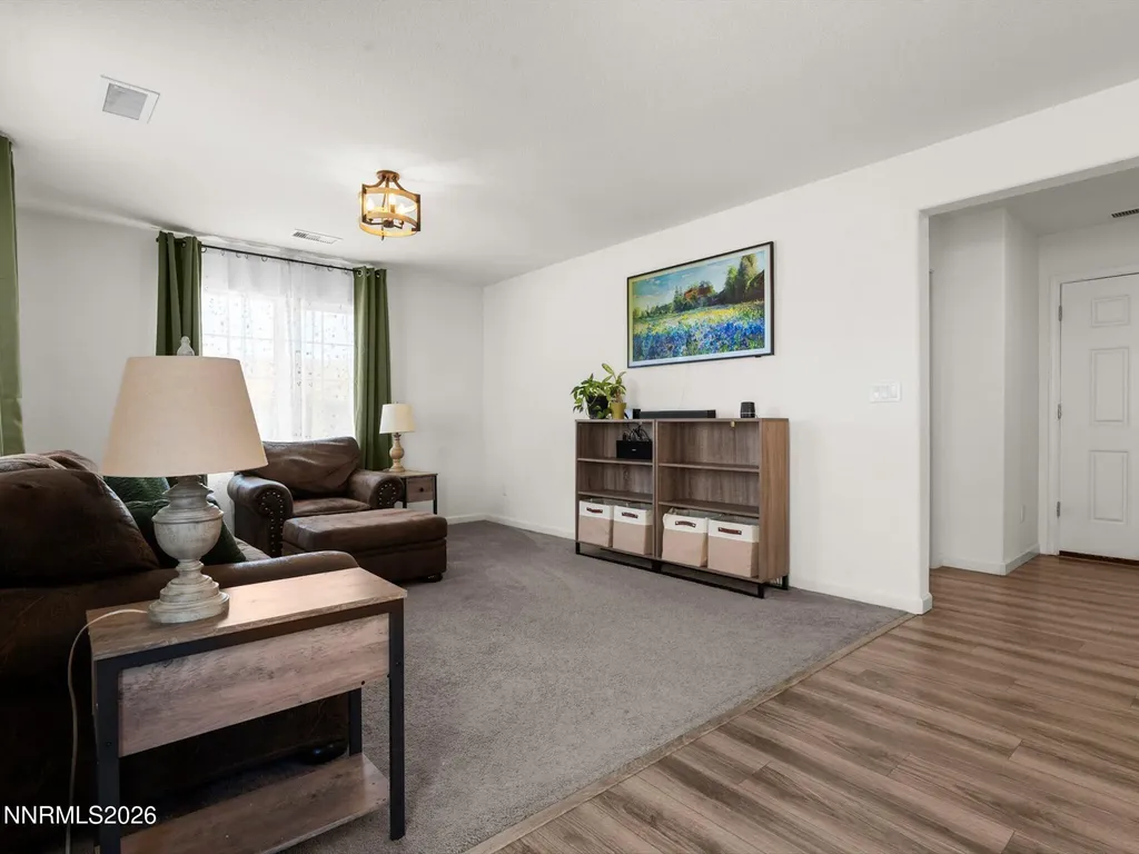 430 Sabino Canyon Dayton NV 89403