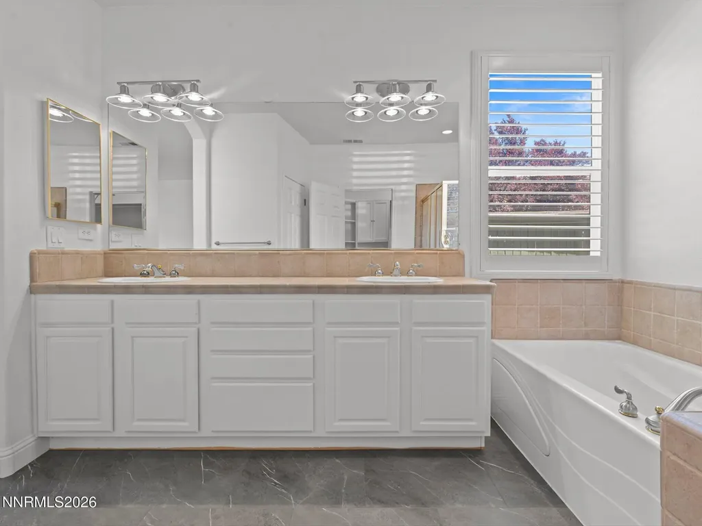 1409 Wild Wolf Reno NV 89521