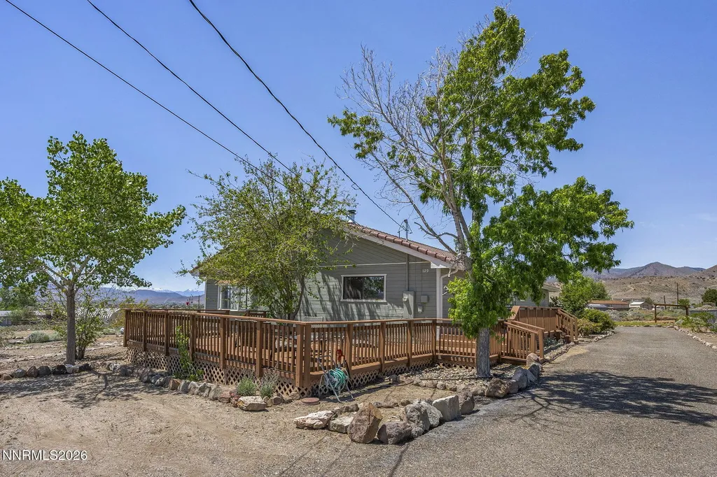 129 Edith Dayton NV 89403