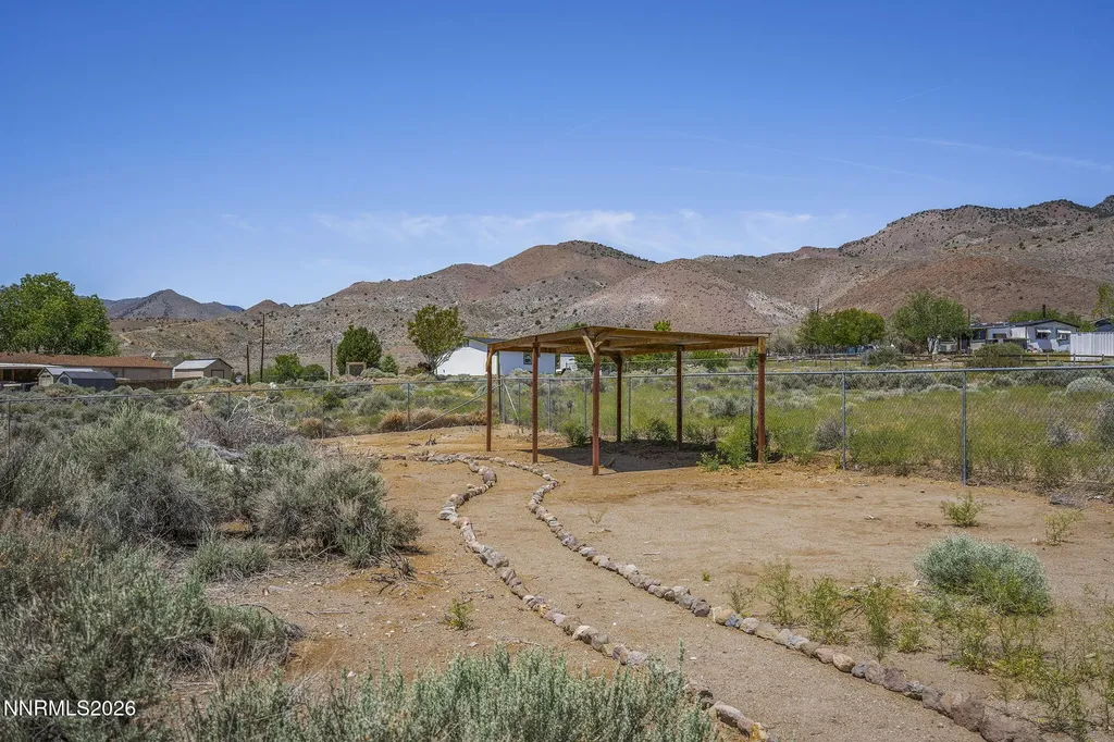 129 Edith Dayton NV 89403