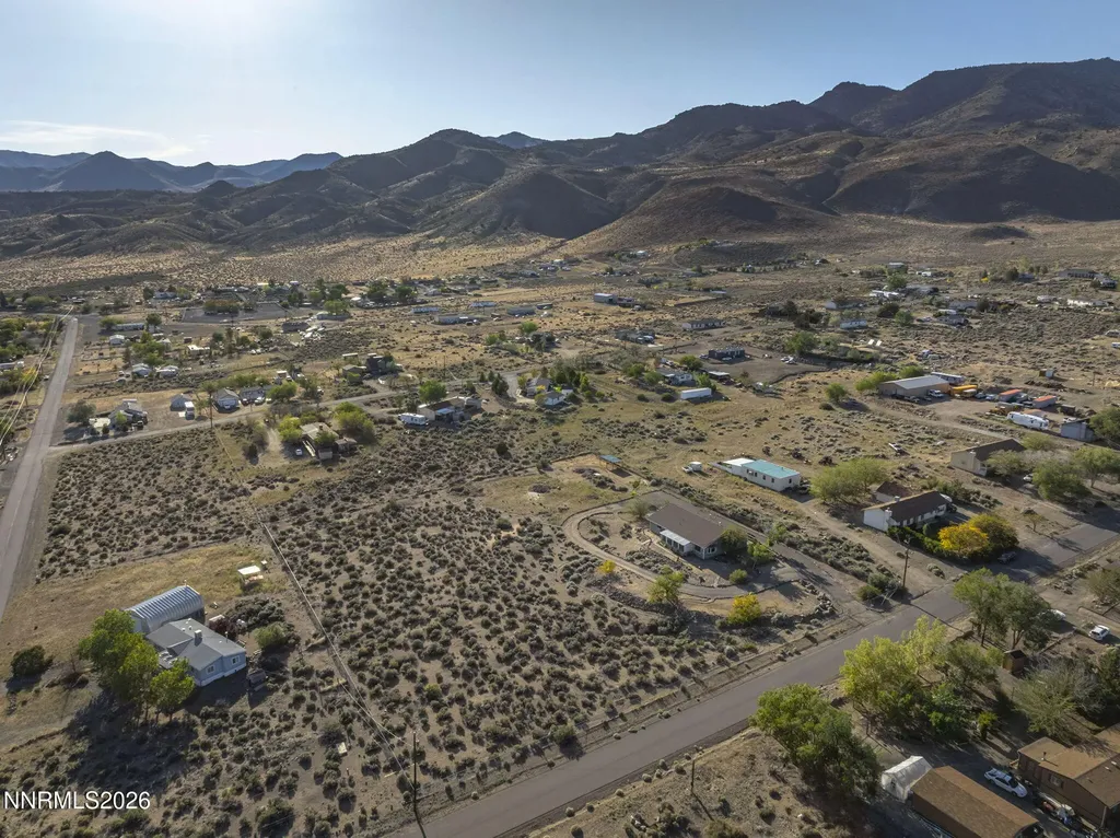 129 Edith Dayton NV 89403