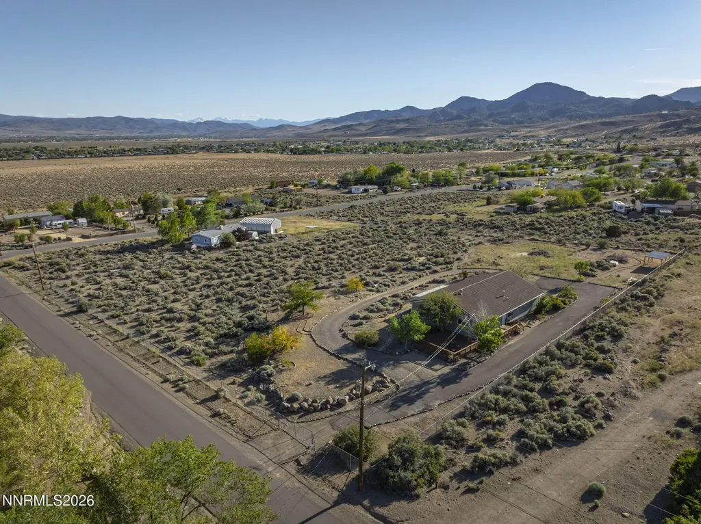 129 Edith Dayton NV 89403