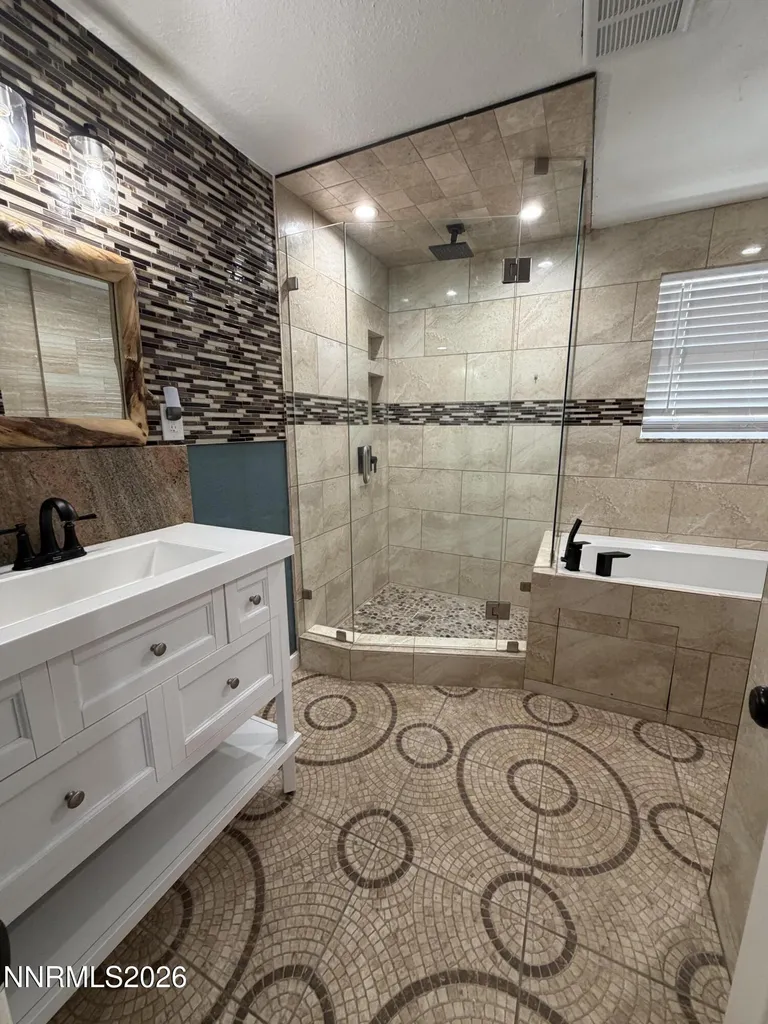 1325 Lompa Carson City NV 89701