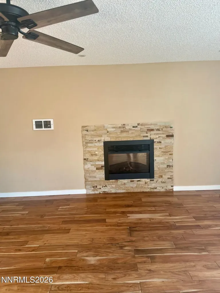 1325 Lompa Carson City NV 89701