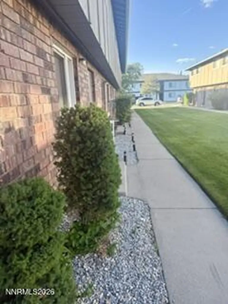 1325 Lompa Carson City NV 89701