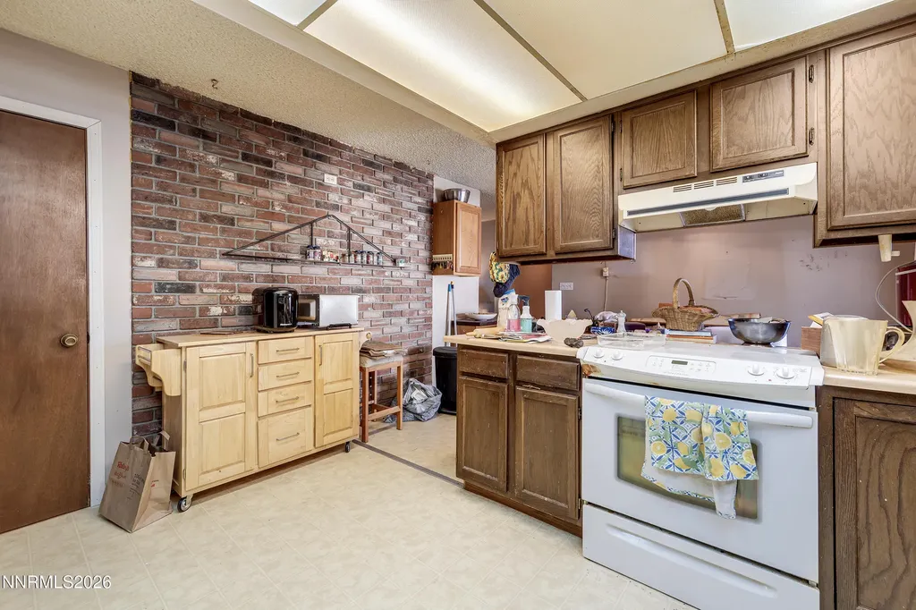 480 Chickadee Reno NV 89506