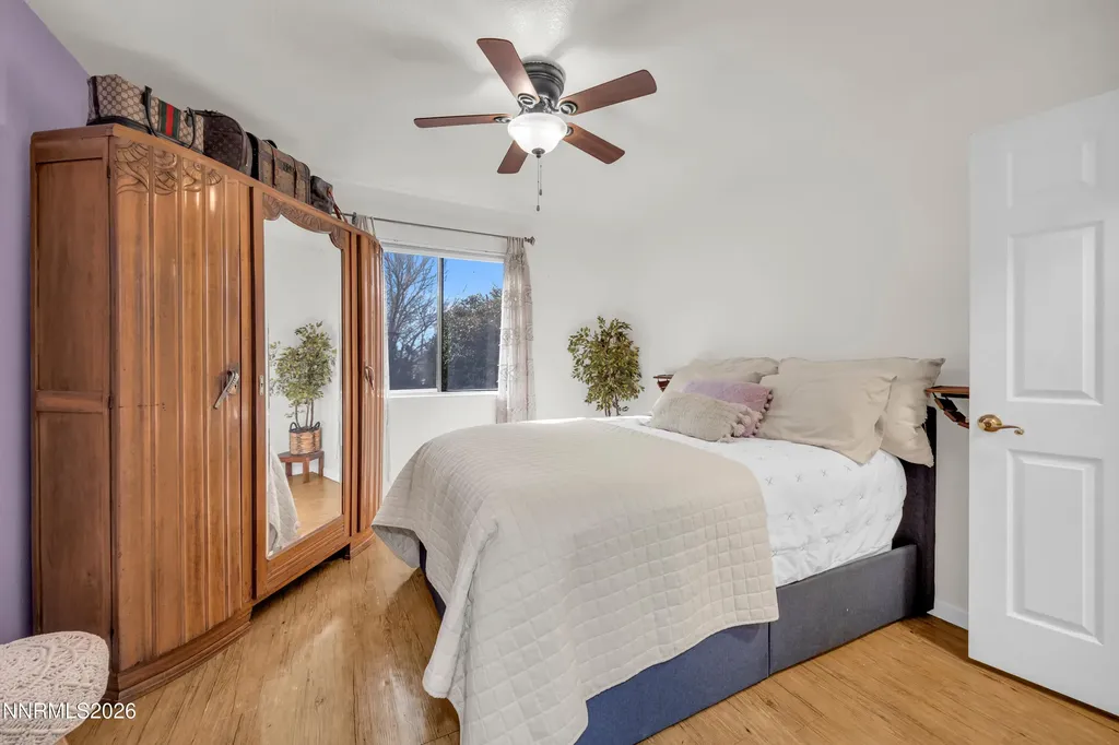 1401 Selmi Reno NV 89512