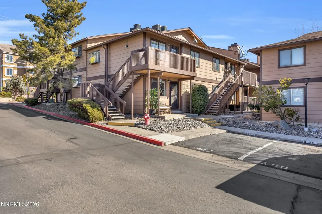 1401 Selmi Reno NV 89512