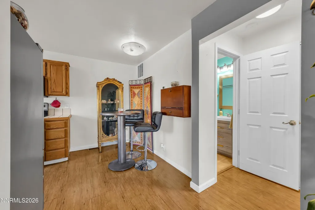 1401 Selmi Reno NV 89512