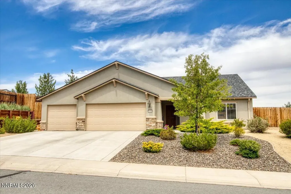 104 Bethpage Dayton NV 89403