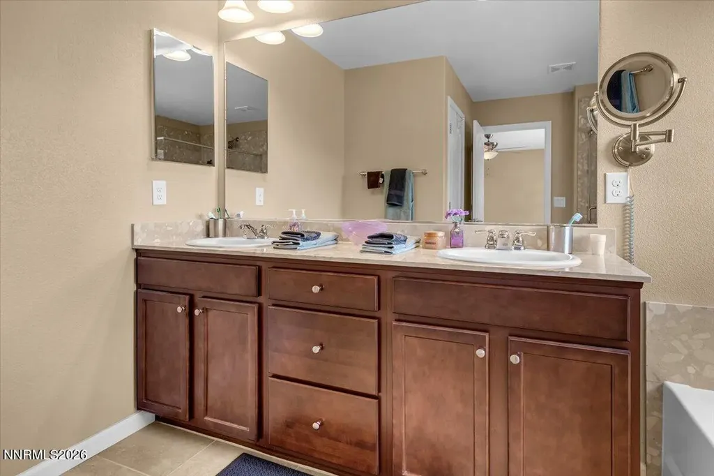 104 Bethpage Dayton NV 89403