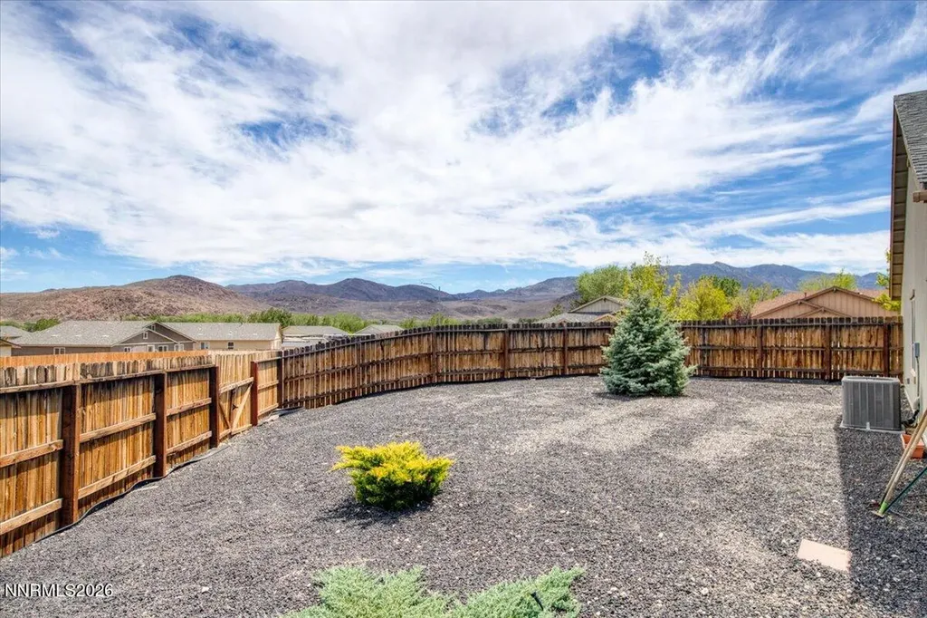 104 Bethpage Dayton NV 89403