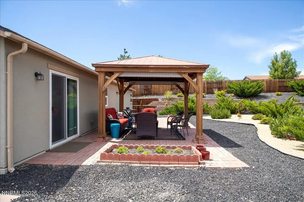 104 Bethpage Dayton NV 89403