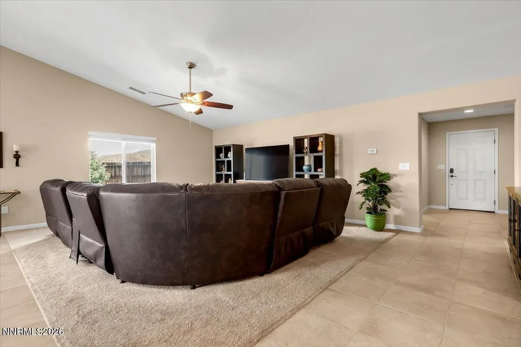 104 Bethpage Dayton NV 89403