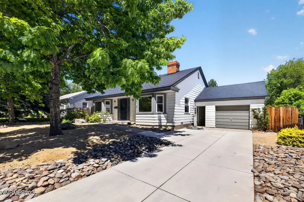 17 Sunnyside Reno NV 89503