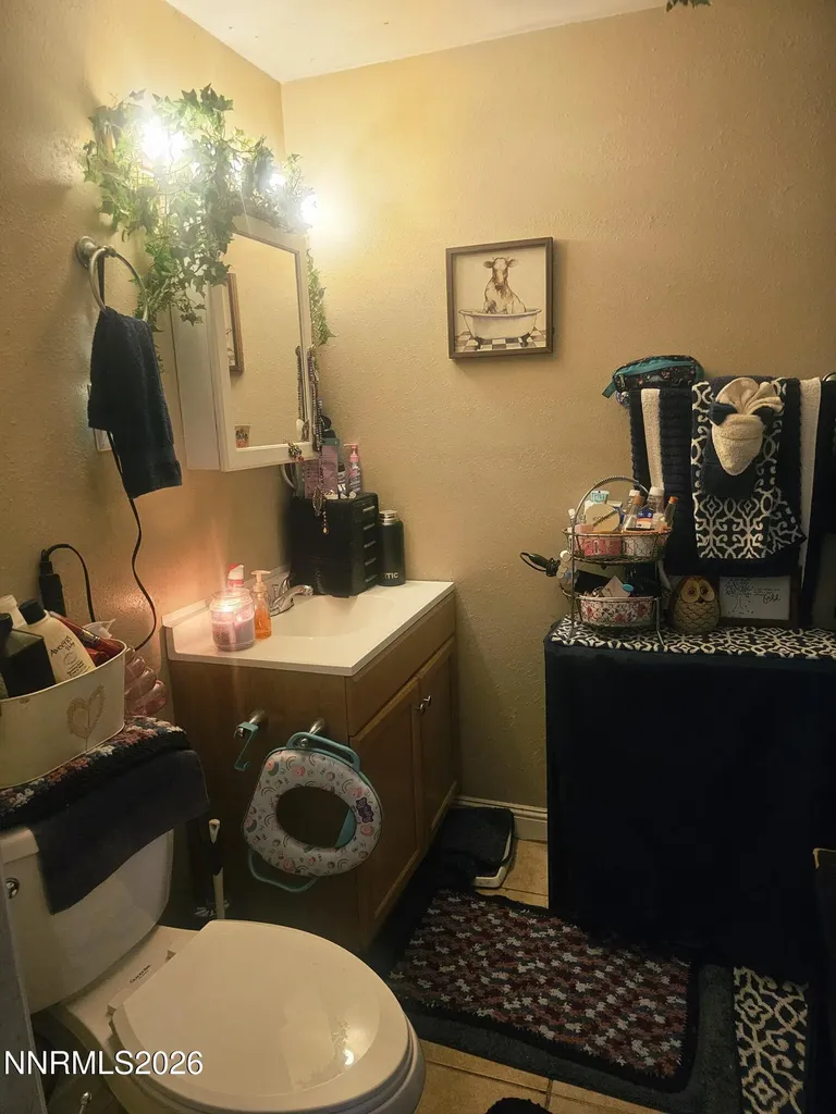 32 Bridge Yerington NV 89447