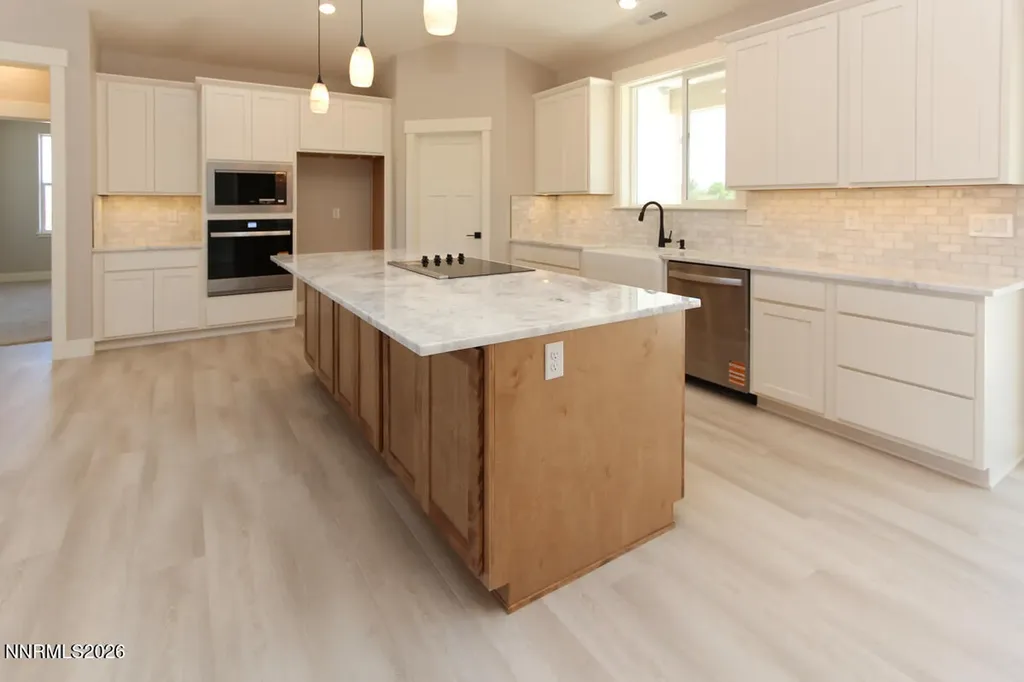 1840 Helman Gardnerville NV 89410