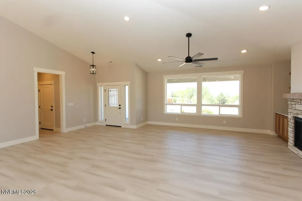 1840 Helman Gardnerville NV 89410