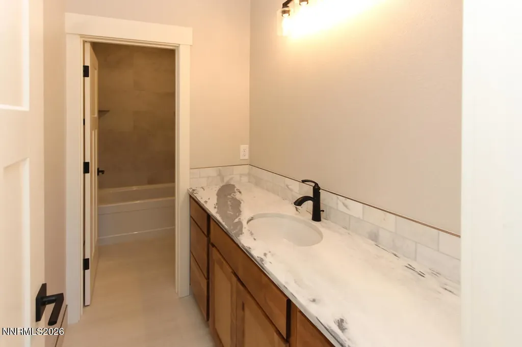 1840 Helman Gardnerville NV 89410