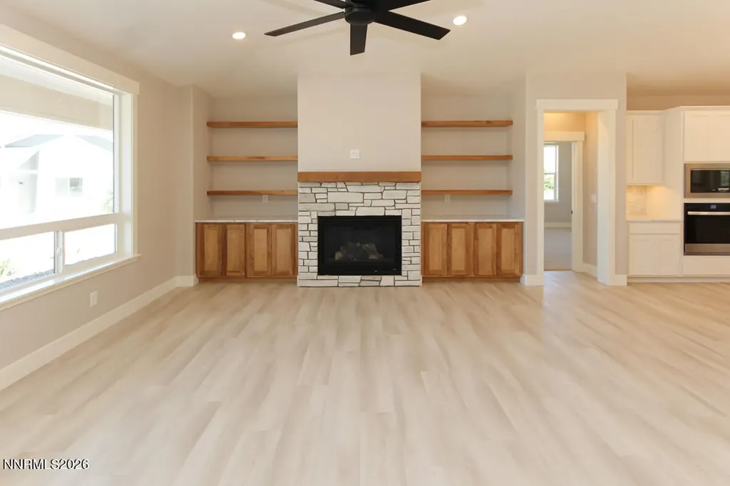 1840 Helman Gardnerville NV 89410