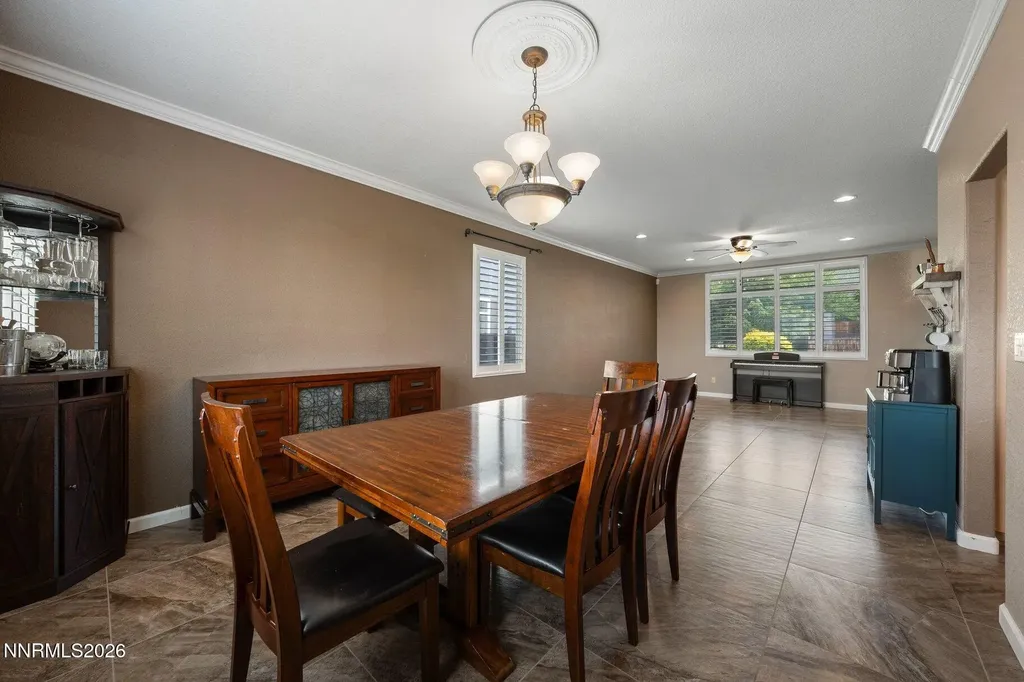 4620 Edmonton Reno NV 89511