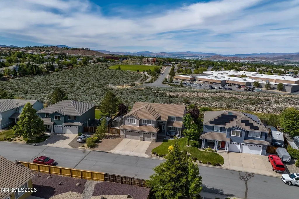 4620 Edmonton Reno NV 89511