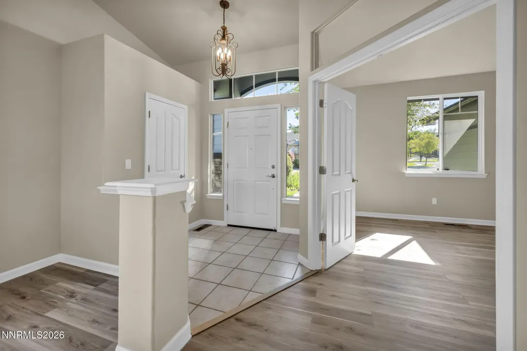 7019 Whitemare Sparks NV 89436