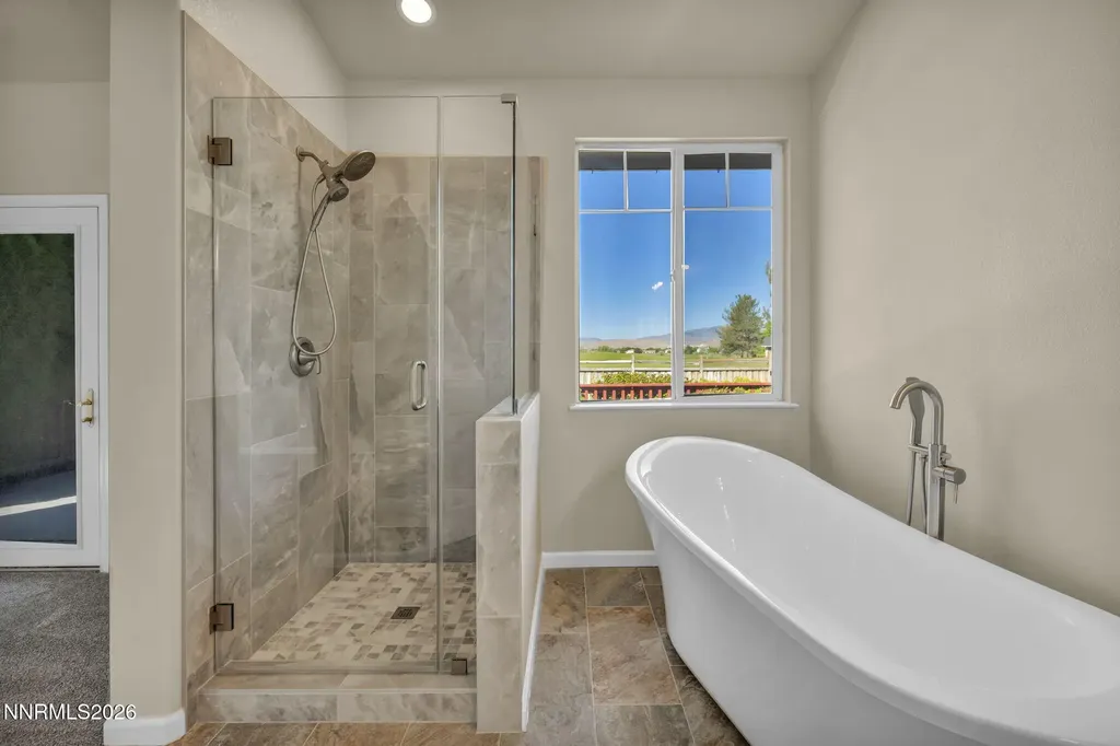 7019 Whitemare Sparks NV 89436