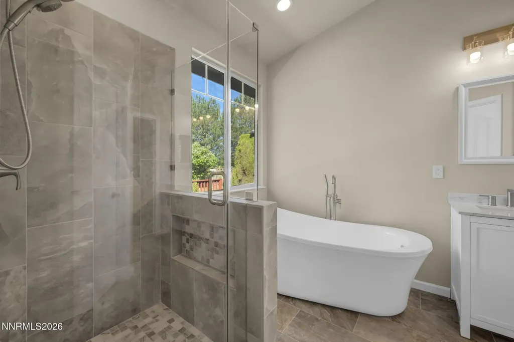 7019 Whitemare Sparks NV 89436