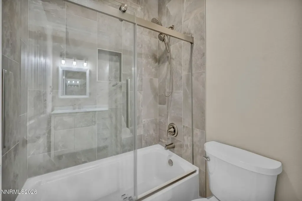 7019 Whitemare Sparks NV 89436